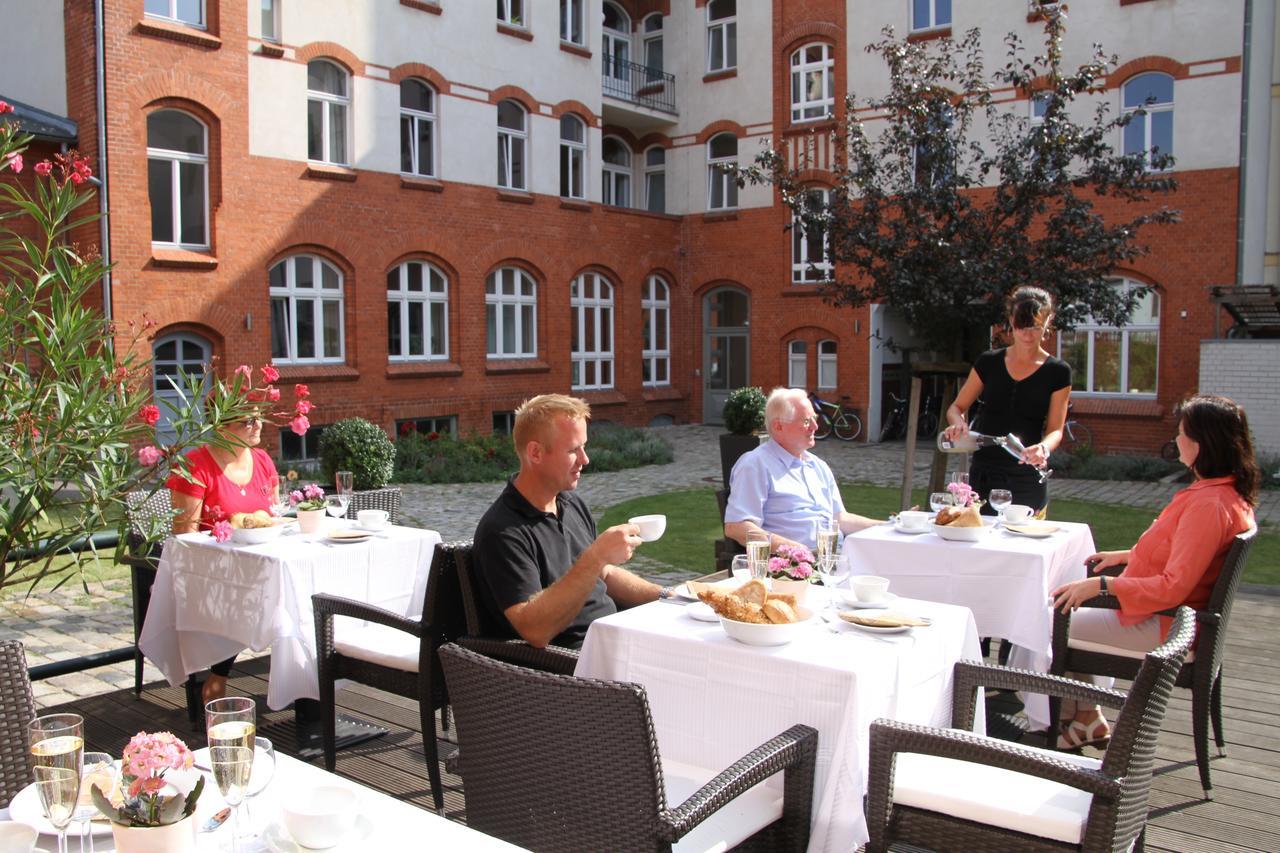 Hotel Am Molkenmarkt Brandenburg  Exterior foto