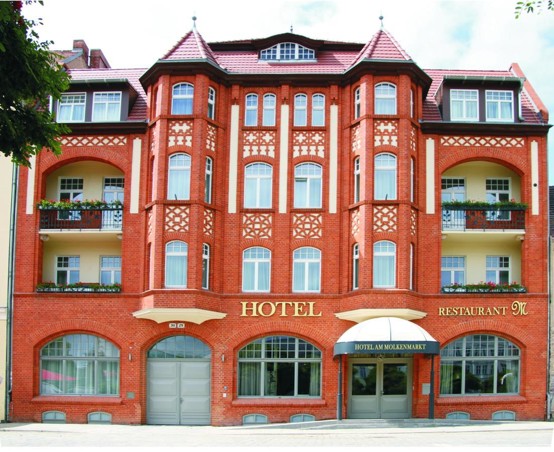 Hotel Am Molkenmarkt Brandenburg  Exterior foto